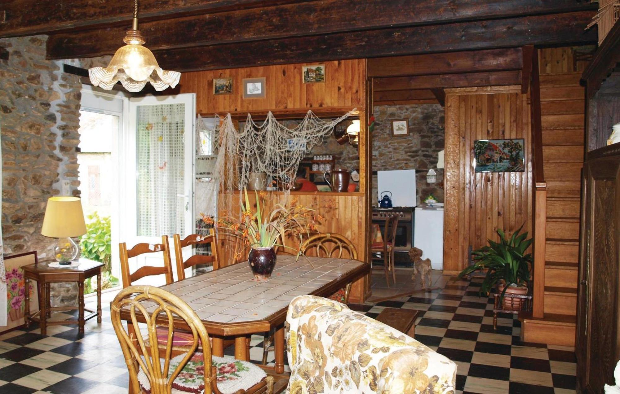Lovely Home In Le Faouet With Kitchen المظهر الخارجي الصورة